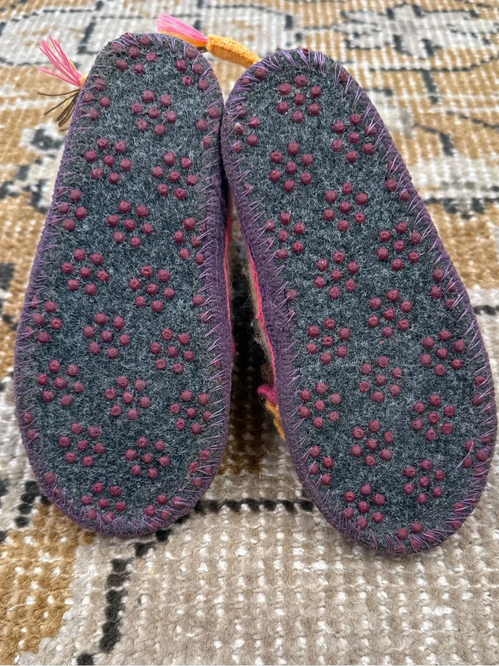 Haflinger for Garnet Hill Boiled Wool Lion Slippers Size 10